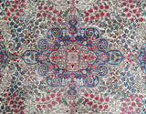 Berkana, 366x274 cm, Wolle, China
