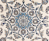 Nain 9 La, 242x196 cm, Wolle und seide, Iran - Orientteppiche Zarif