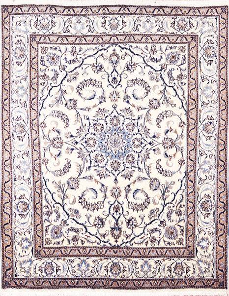 Nain 9 La, 242x196 cm, Wolle und seide, Iran - Orientteppiche Zarif